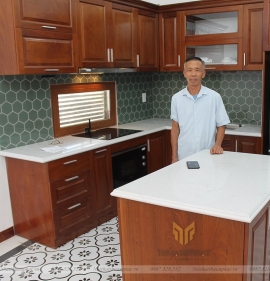 Tủ bếp gỗ Xoan Đào có Bàn Đảo đẹp, hiện đại nhất Thái Bình - Nâng cấp thùng inox 304 Chấn Gấp CNC