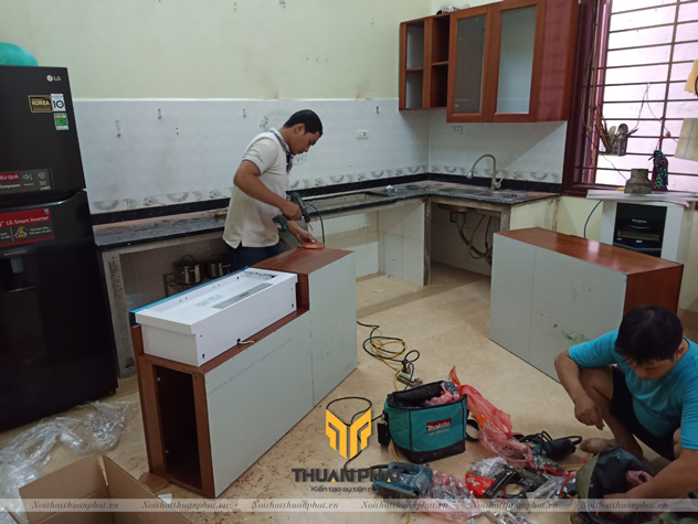 Tủ bếp khung bê tông và ưu nhược điểm cần phải biết khi lắp đặt