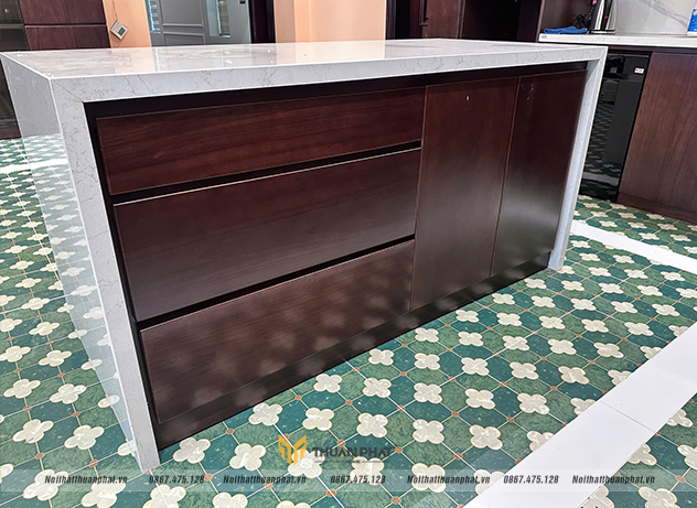 bàn đảo bộ tủ bếp gỗ gõ đỏ