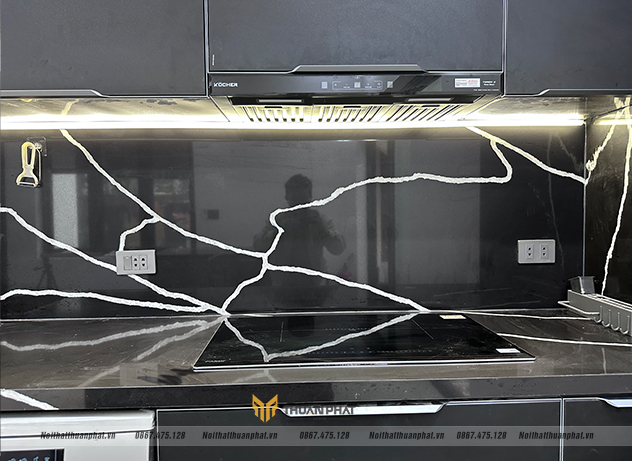 đèn LED cảm ứng