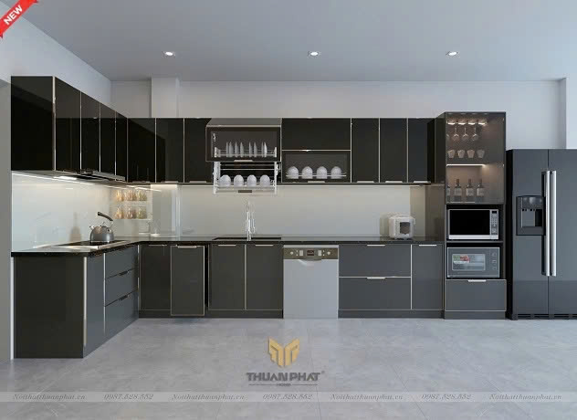 Tủ bếp inox cánh kính màu đen sang trọng phong cách hiện đại