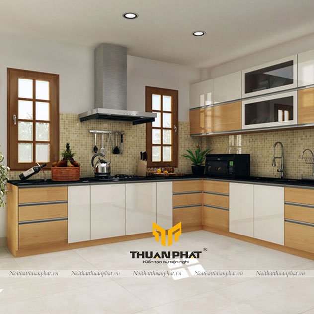Tủ bếp MDF phun sơn MDF8 phối trắng kem và vân gỗ sáng