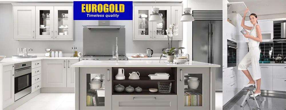 Phụ kiện nhà bếp Eurogold gồm giá bát, giá xoong nồi, tủ kho và kệ góc