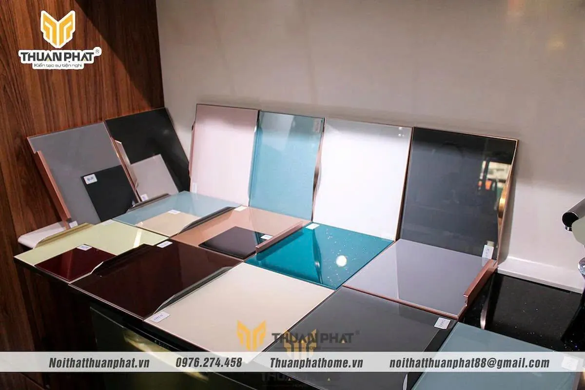 Bộ sưu tập cánh kính bóng gương