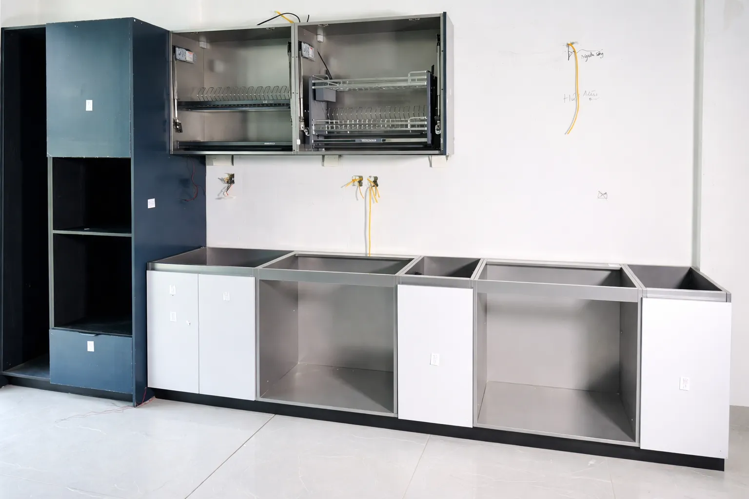 Thùng inox 3-4 hệ module