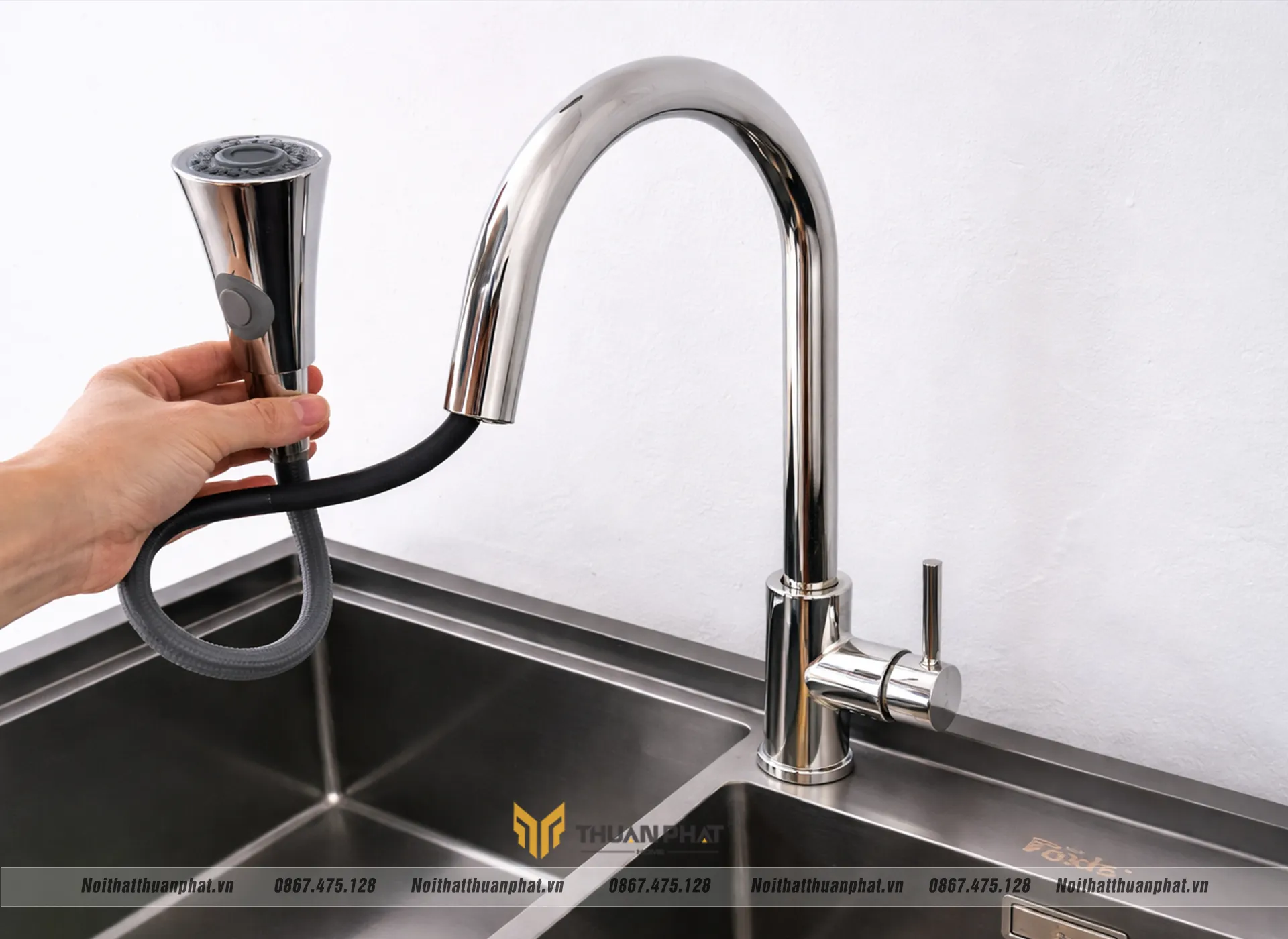 Cách sử dụng vòi dây rút đúng chuẩn