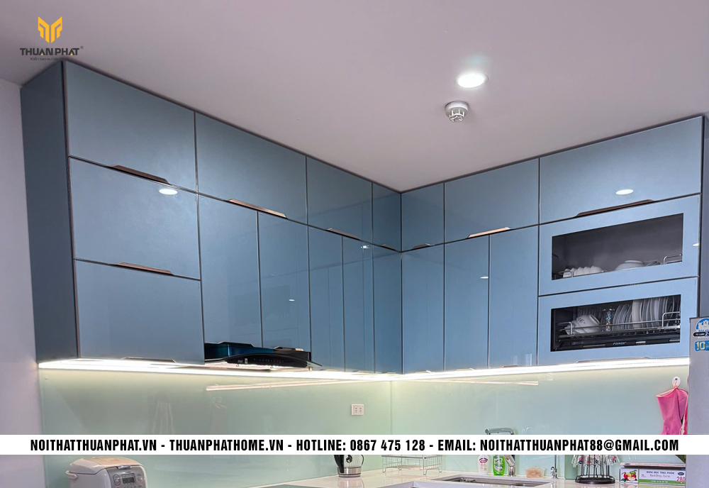 Thiết kế tủ bếp chữ L kịch trần tại chung cư Samora Vạn Phúc
