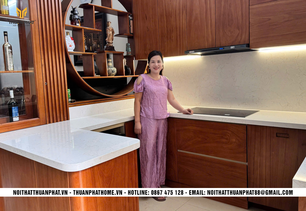 Thi công tủ bếp inox cánh gỗ Gõ Đỏ nhà chị Thủy tại Đại Mỗ Hà Nội